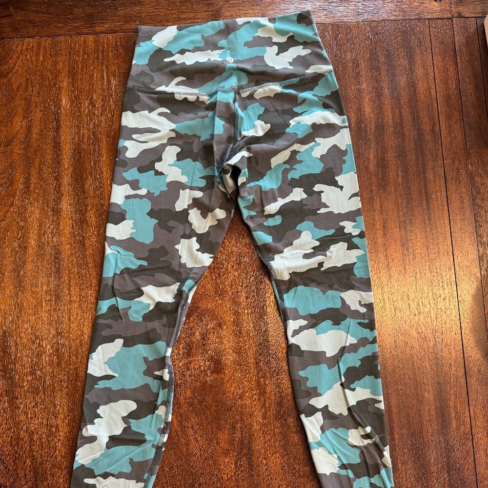 lululemon Align™ High-Rise Pant 28" - Size 8, Heritage 365 Camo